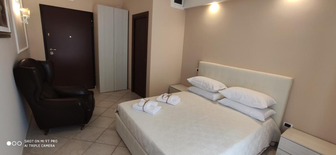Gioiarooms Trani Esterno foto